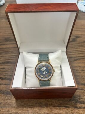 Rare Vintage Timex Snoopy Mechanical Wind-Up Watch Original Denim Band